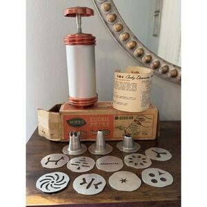 Vintage Mirro Cookie Press M-0355-56 Complete Set Box Booklet USA Nice Condition